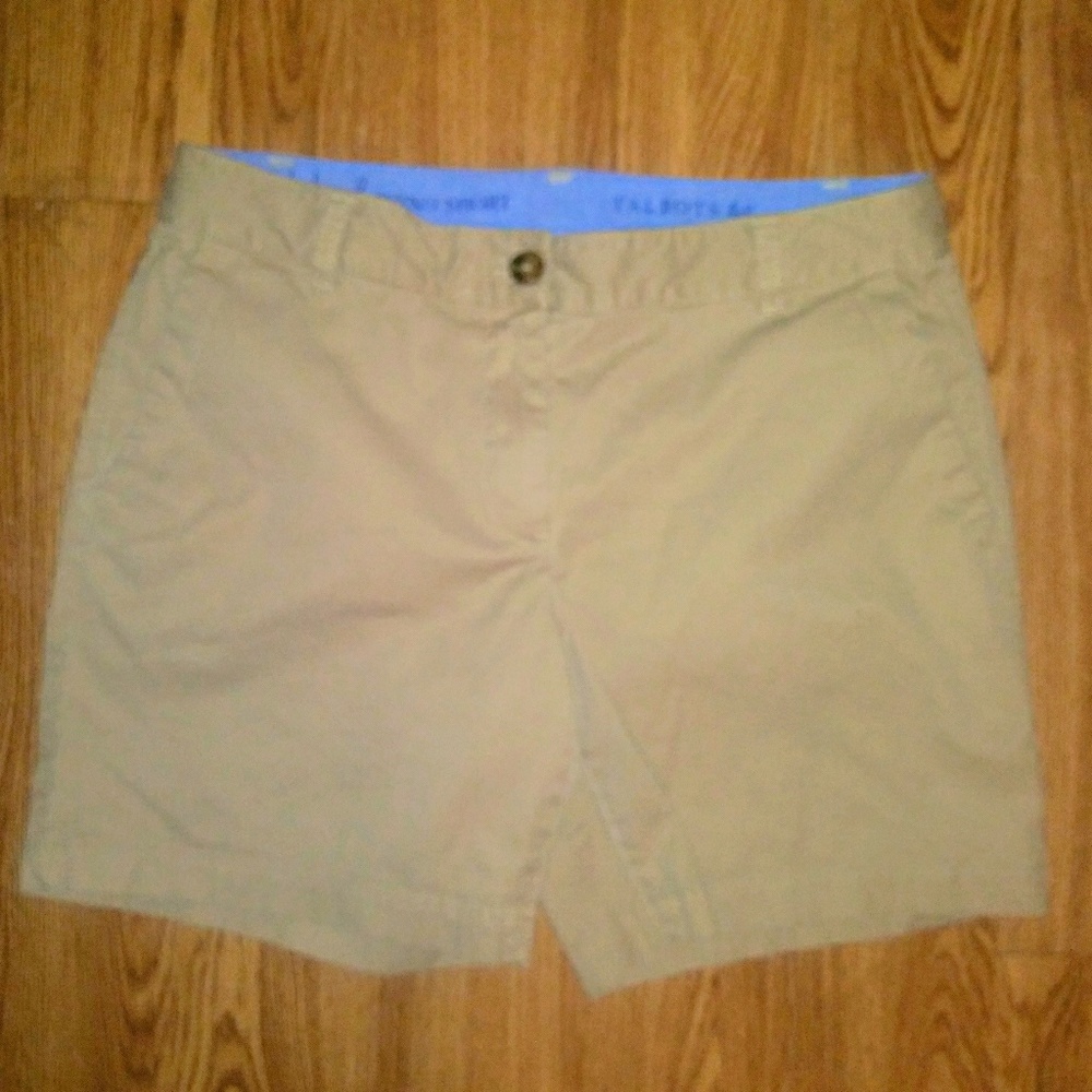 Talbots "weekend chino" shorts size 6 petite